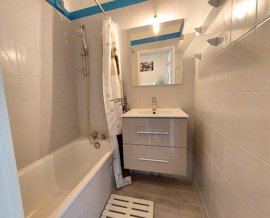Hypercenter 27 M With Wifi And Shared Pool Apartment เฟรฌูส ภายนอก รูปภาพ